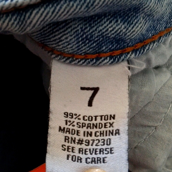 Women's almost famous jeans bundle - Picture 7 of 8